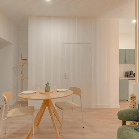 Apartment Cosy And Quiet 5 Min From De Lyon